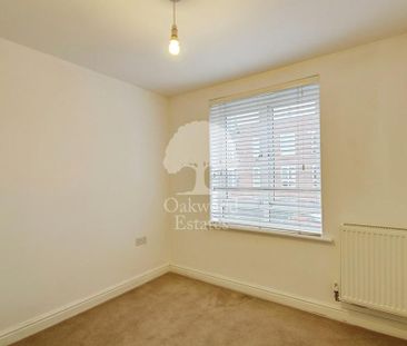 5 bedroom townhouse to rent - Photo 3