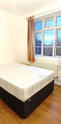 1 bedroom property to rent in London - Photo 1