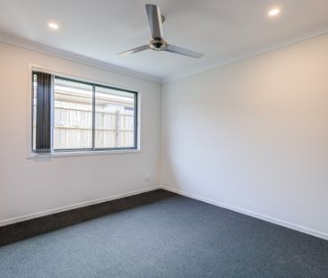 Family Home in Camelot Estate! - Photo 3