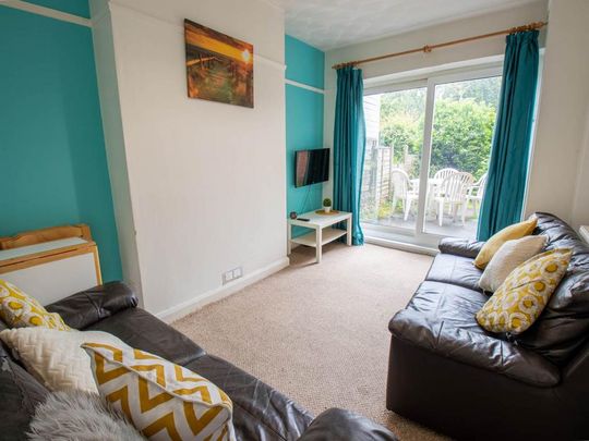 5 bedroom house to rent - Photo 1