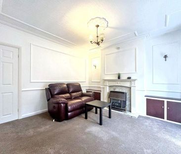 2 bedroom semi-detached house to rent - Photo 5