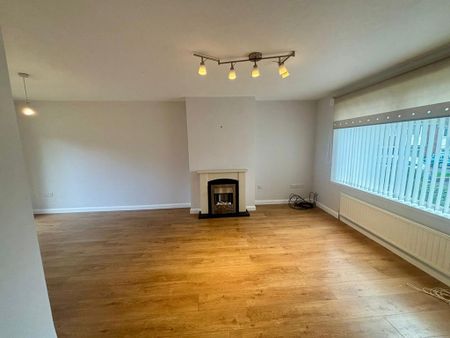 3 bedroom semi-detached house to rent - Photo 2