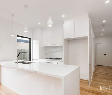 3/47A New Street, South Kingsville VIC 3015 - Townhouse For Rent | ... - Photo 5