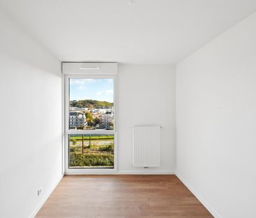 Location Appartement 4 pièces 90m² BORDEAUX 33100 - Photo 6