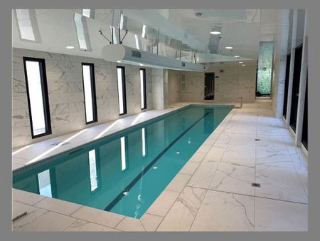 Near New One Bedroom Apartment in Central City - Photo 5