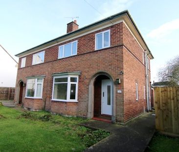 3 bedroom semi-detached house to rent - Photo 1