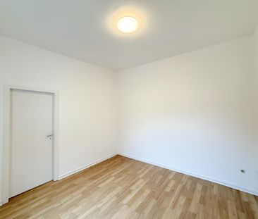 HOCHWERTIGE 2-ZIMMERWOHNUNG IM ALTBAU ZU MIETEN! - Foto 2