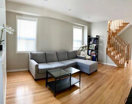 For Lease - 87 Rosario Drive, Vaughan, Ontario - Photo 3