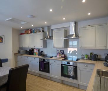 1 bedroom room to rent Market Hill, Buckingham, MK18 1JN - Photo 2
