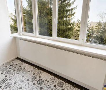 Decomandat si renovat, cu vedere spre gradina, Centrul Civic, Brasov - Fotografie 2