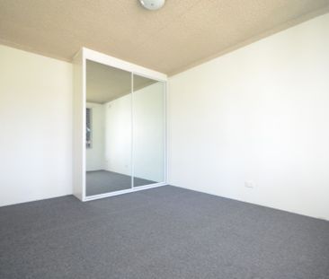 2 Bedroom Unit!! - Photo 4