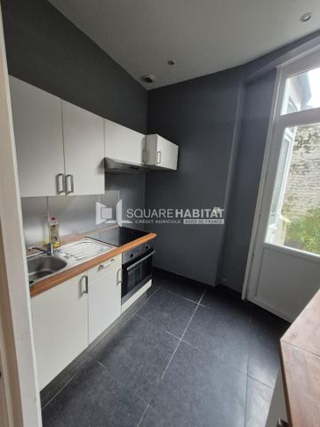 Location Appartement 2 pièces 81m² LILLE 59000 - Photo 2