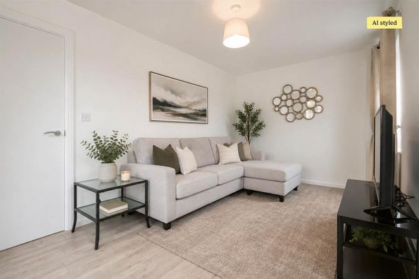 3 bedroom semi-detached house to rent - Photo 1