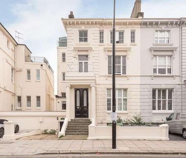 Buckland Crescent, Belsize, NW3 - Photo 2