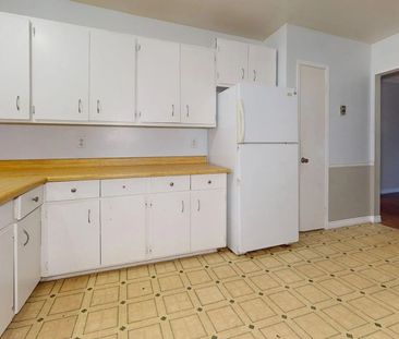 For Lease - 108 Queen Street Unit# Unit 5, West Grey, Ontario - Photo 6
