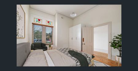 Picture-Perfect Bayside Living in the Heart of Albert Park - Photo 2