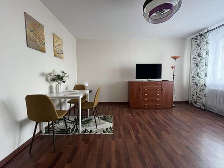 blisko metra - 2 pokoje z osobną kuchnią 48 m² - Zdjęcie 5