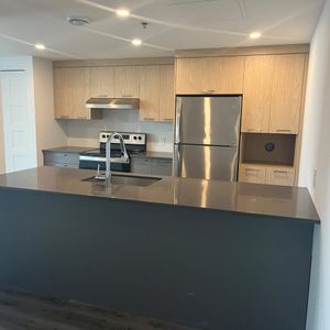 2 CH - 1 SDB - Terrebonne - $2,015 /mo - Photo 3