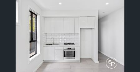 Modern Living in an Established Granny Flat - Photo 3