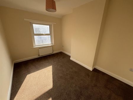 Holly Terrace, Fore Street, Chard - Photo 4