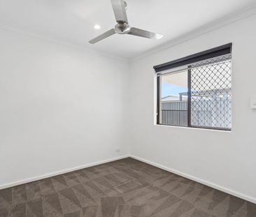 FAMILY HOME - Photo 5