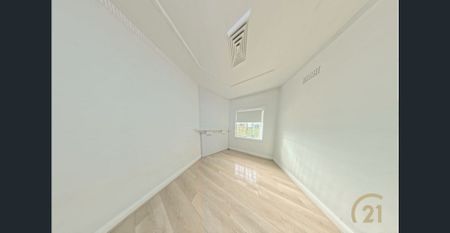 Water Front Views And Luxury Living! - Photo 4