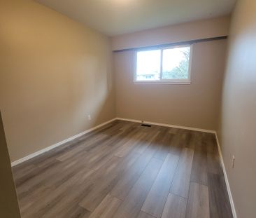 34518 Kent Avenue - Photo 6