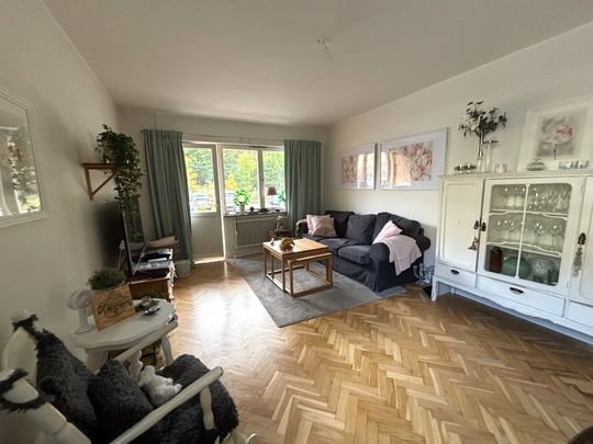 Slottsbacken 5 - Foto 1