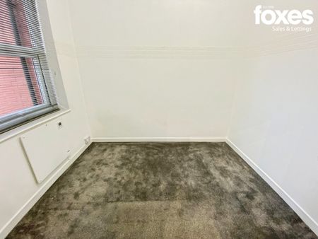 1 bed flat to rent in Eaton Court, 12 Madeira Road, Bournemouth, Dorset, BH1 1QG - Photo 2