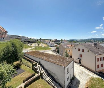 Bel appartement rafraîchi de 3.5 pièces idéalement situé - Photo 2