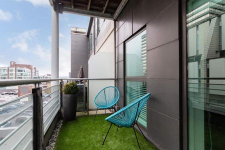 2 bedroom apartment to rent - Photo 3