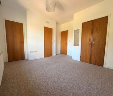 Josephs Road, Guildford, Surrey, GU1 1DW - Photo 4
