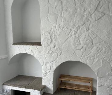 4 bedroom semi-detached house to rent - Photo 2