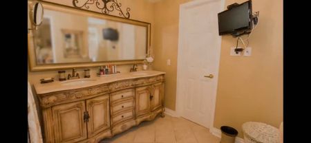 For Lease - 84 Longwater Chase, Markham, Ontario - Photo 4