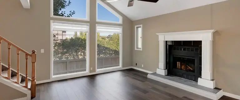 502 23rd Avenue NE | 502 23 Avenue Northeast, Calgary - Photo 1
