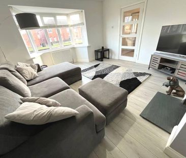 3 bedroom end of terrace house to rent - Photo 3