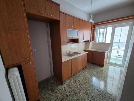 Διαμέρισμα για ενοικίαση Χατζηκυριάκειο (Πειραϊκή - Χατζηκυριάκειο) - Φωτογραφία 2