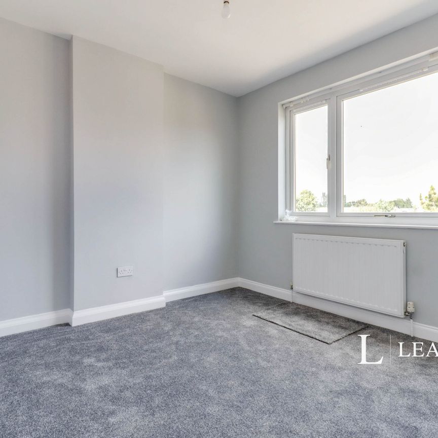 3 bedroom house to rent Limehurst Avenue, LE11 - Photo 1