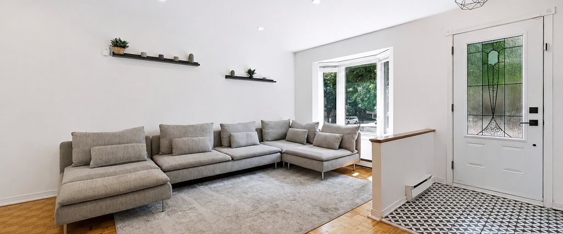 À louer / Maison à étages - Photo 1