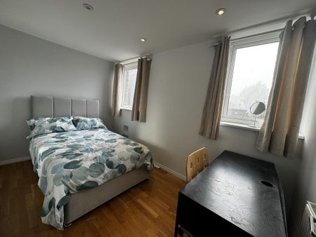 1 bedroom in a house share to rent - Photo 5