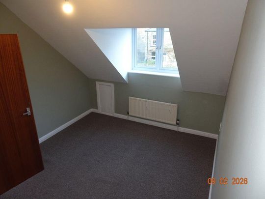 3 bedroom apartment to rent - Photo 1