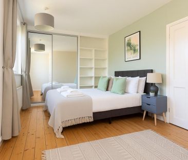 3 bedroom ground floor flat to rent - Photo 6