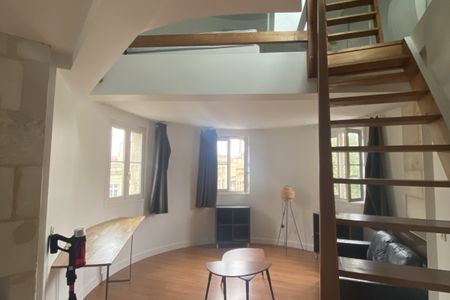 BORDEAUX CENTRE - MUSEE D'AQUITAINE - T2 BIS MEUBLE - Photo 3