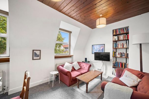 2 bedroom flat to rent - Photo 1