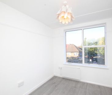 5 bedroom flat to rent - Photo 5