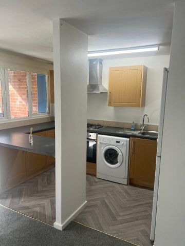 1 Bed Flat, Club Garden Road, S11 - Photo 4