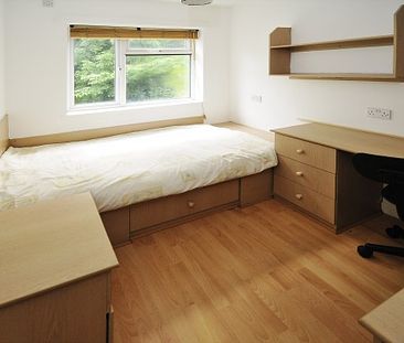 5 bed, Grove Lane, Headingley. LS6 2AP. £85.00pppw - Photo 2