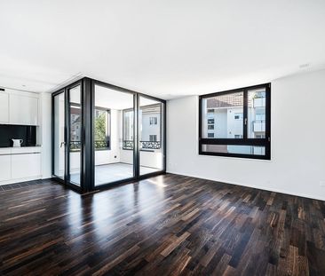 Moderne und lichtdurchflutete Wohnung - Photo 2