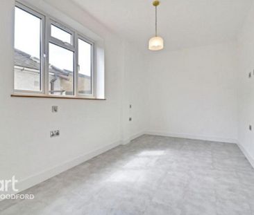 5 bedroom bungalow to rent - Photo 1
