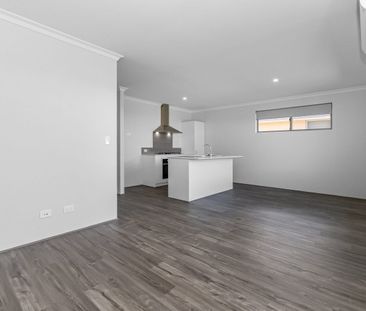 COMFORTABLE COASTAL LIVING – 3 BEDROOM HOME IN DAWESVILLE - Photo 4